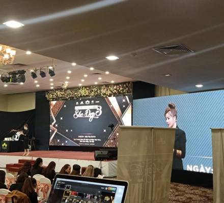 Cho thuê Màn hình LED P3 tại nhà hàng trống đồng với chương trình Sắc Đẹp 3