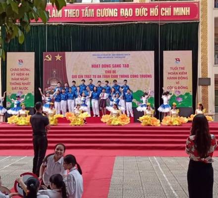Cho thuê Màn hình LED P3 ngoài trời tại sự kiện hoạt động sáng tạo giữ gìn trật tự giao thông trường