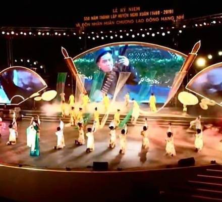 Cho thuê Màn hình LED P3 ngoài trời tại sự kiện lễ đón nhận huân chương lao động hạng nhì huyện Nghi Xuân