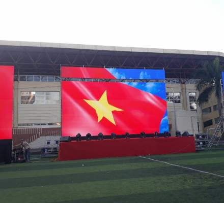 Cho thuê Màn hình LED P3 ngoài trời tại sân bóng đá đại học y Hà Nội