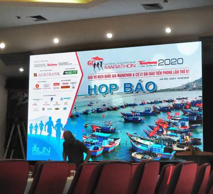 Cho thuê Màn hình LED tại Hà Nội tổ chức sự kiện của báo Tiền Phong