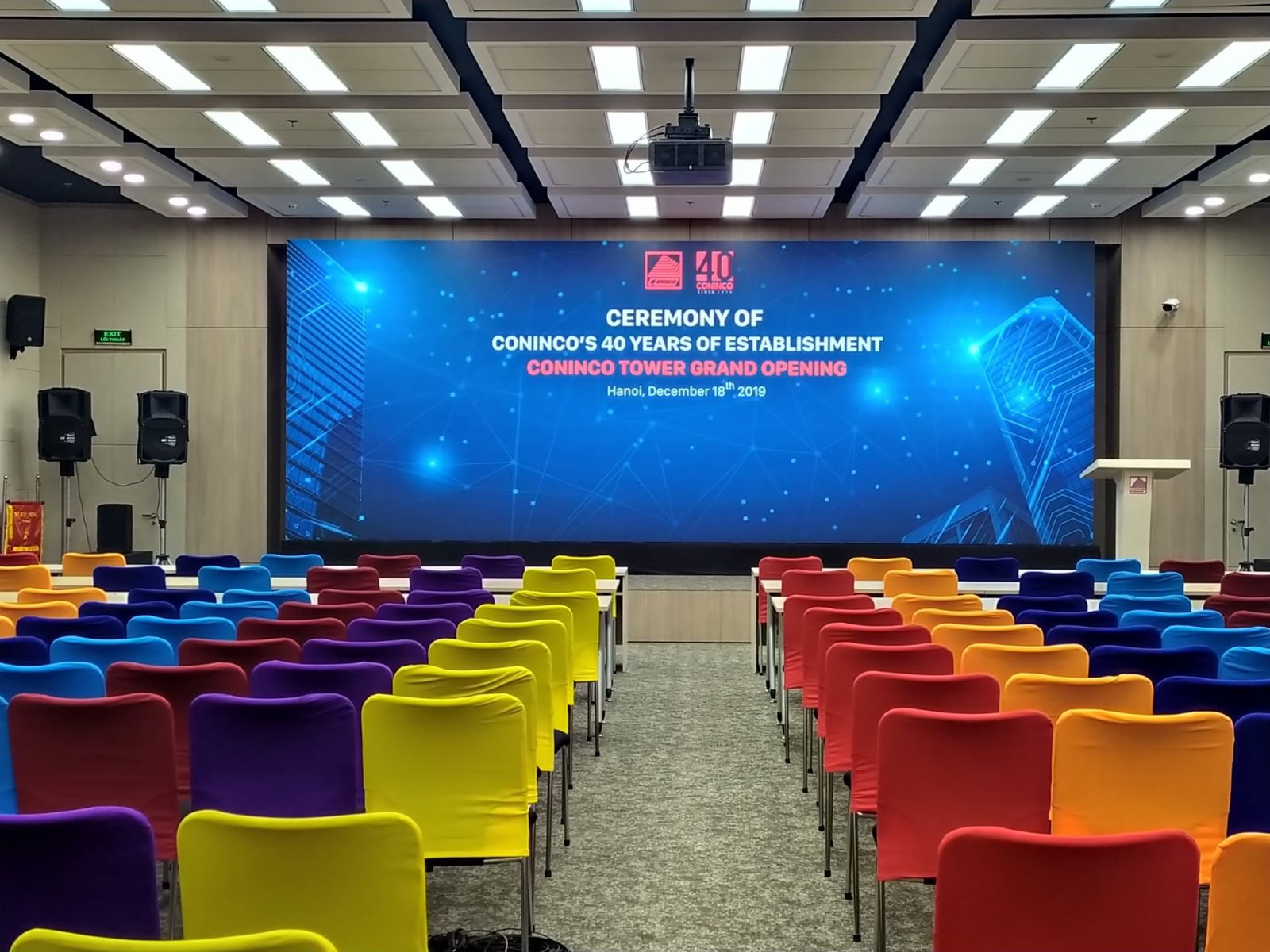 Cho thuê Màn hình LED P2 trong nhà tại sự kiện 40 năm thành lập Coninco và khai trương toà nhà Coninco