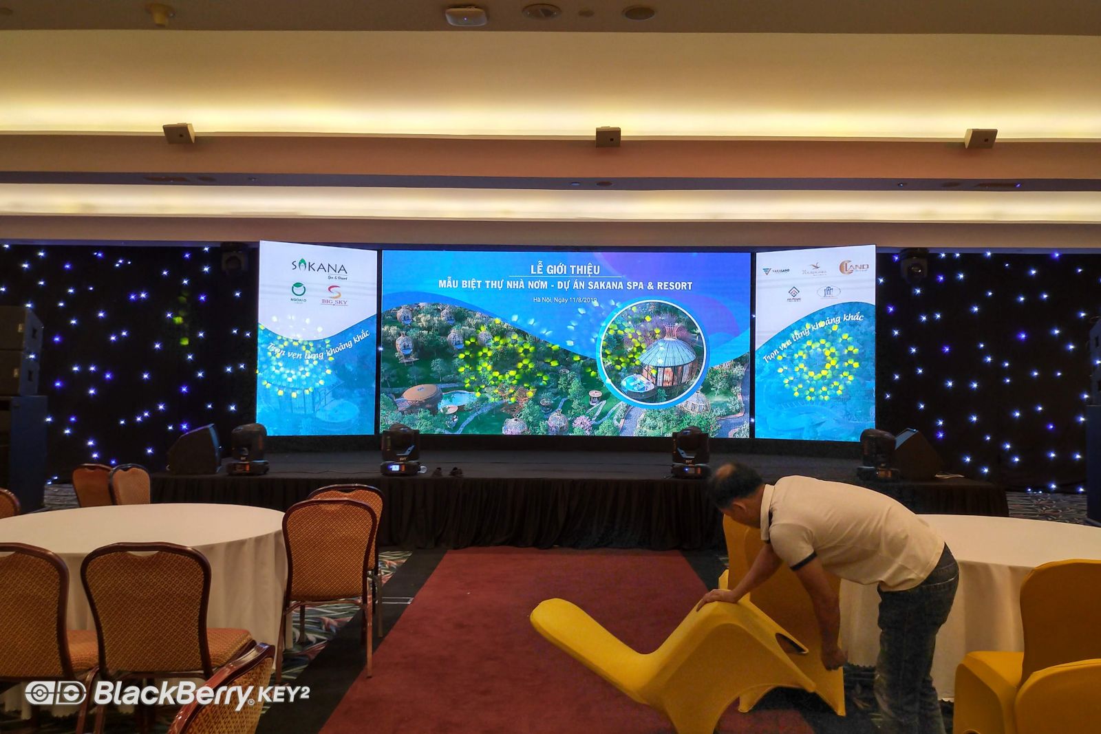 Cho thuê Màn hình LED P3 trong nhà tại sự kiện của ra mắt nhà Nơm - SAKANA SPA & RESORT